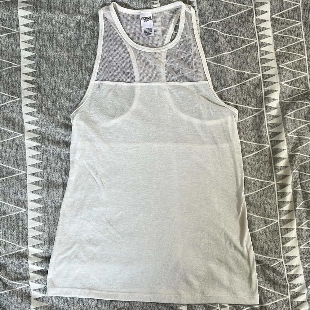 Victoria’s Secret Sport Work Out Tank - Picture 3 of 5
